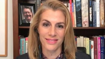 Flight attendant calls out passengers for not wearing masks: 'ENOUGH!'