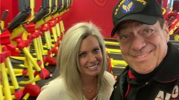 Joe Piscopo says it's time for America to fully reopen: 'You can't take the rights of the people away'