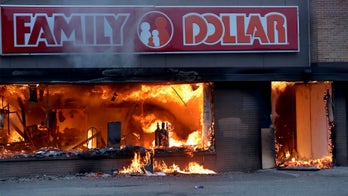Minnesota governor, mayor slammed by local press, politicians for response to death, rioting