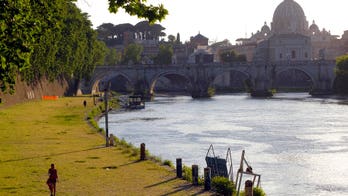 Italy moves to stop Mafia leaders from leaving prison over coronavirus