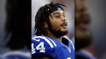 Former NFL player reportedly attacked deputy, guard at hospital in Indianapolis