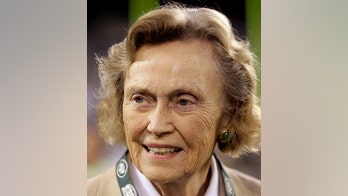 Betty Wold Johnson, mother of Jets owners, dies at 99