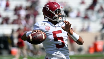 Taulia Tagovailoa transfers to Maryland from Alabama after brother selected by Miami Dolphins