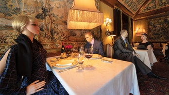 Michelin-starred Virginia restaurant reopening, using mannequins to fill empty dining room
