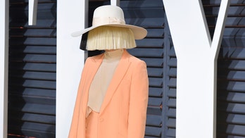 Sia claims she stopped her dancer Maddie Ziegler from getting on a plane with Harvey Weinstein