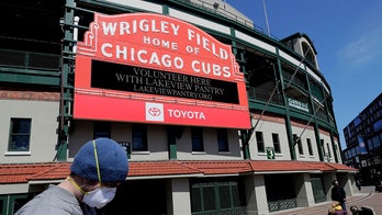 Cubs institute pay cuts, Pirates announce furloughs