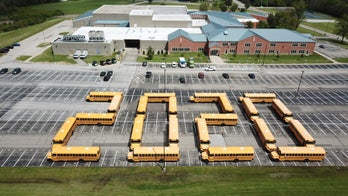 Ohio school bus drivers honor class of 2020 with tribute