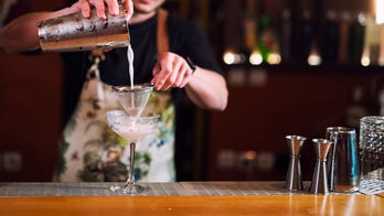 Illinois votes to allow sale of cocktails to go