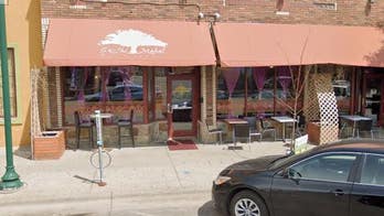 Minneapolis restaurant praised for emotional response to George Floyd protests: 'Let my building burn'