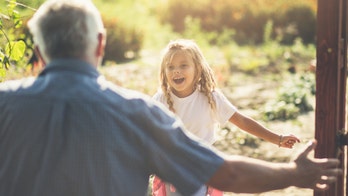 California girl, 10, creates 'hug curtain' to hug grandparents: 'We were so happy'