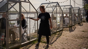 Dutch restaurant testing individual 'greenhouses' for diners amid coronavirus pandemic