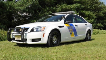 New Jersey state troopers help deliver baby on the side of the highway