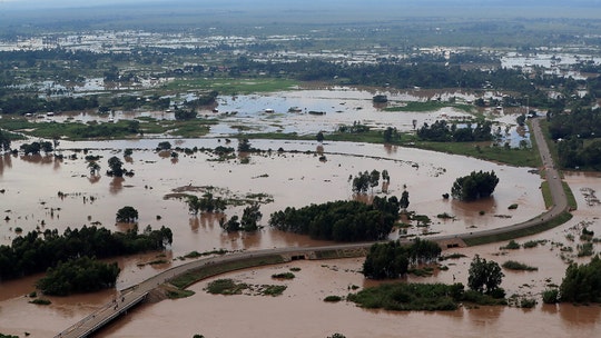 Kenya floods kill nearly 200, over 100,000 displaced from homes