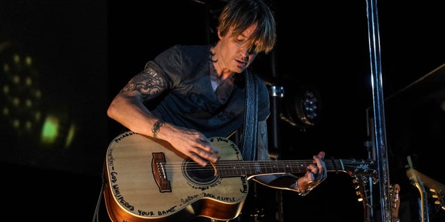 Keith Urban performing for first responders at the Stardust Drive In Theatre in Watertown, Tenn. on Thursday, May 14, 2020. 