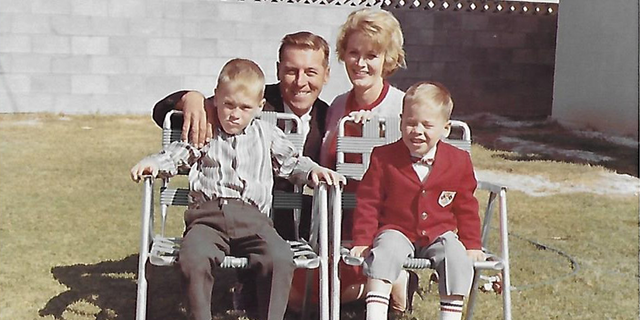 Air Force Major Eugene P. Beresik and his family. (Courtesy: Paul B. Jansen)