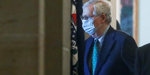U.S. Senate Majority Leader Mitch McConnell (R-KY), May 4, 2020. REUTERS/Leah Millis - RC2XHG92ZLP8