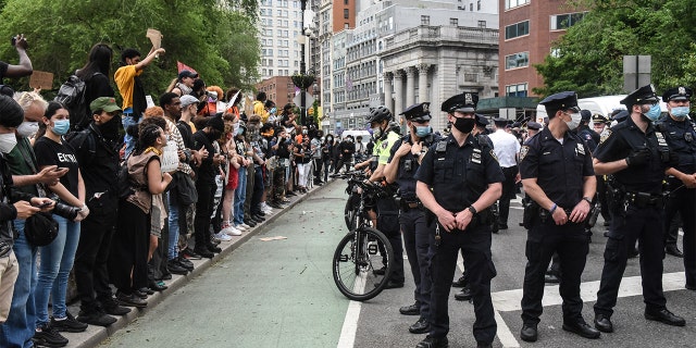 NEW YORK, NY - MAY 28: Protesters clash with police during a rally against the death of Minneapolis, Minnesota man George Floyd at the hands of police on May 28, 2020 in Union Square in New York City. Floyd's death was captured in video that went viral of the incident. Minnesota Gov. Tim Walz called in the National Guard today as looting broke out in St. Paul. (Photo by Stephanie Keith/Getty Images)