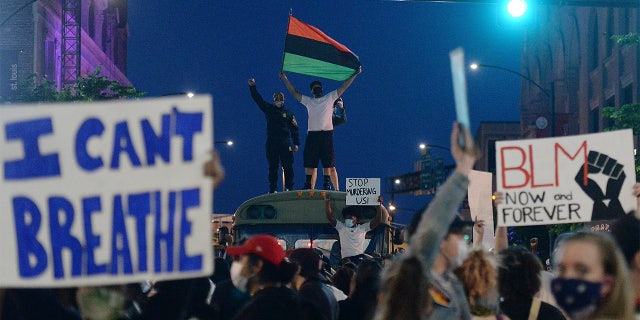 St. Louis man allegedly dragged to death by FedEx truck during protest: reports