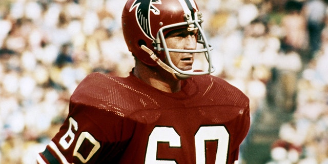 Falcons all-time great linebacker Tommy Nobis was a member of the NFL 1960s All-Decade team. (Photo by Bob Verlin/Getty Images)