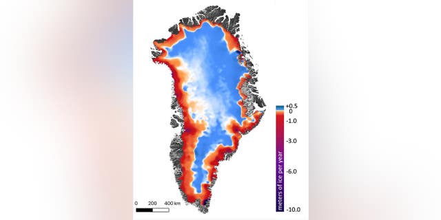 This shows the amount of ice gained or lost by Greenland between 2003 and 2019. Dark reds and purples show large rates of ice loss near the coasts. Blues show smaller rates of ice gain in the interior of the ice sheet. (Smith et al./Science)