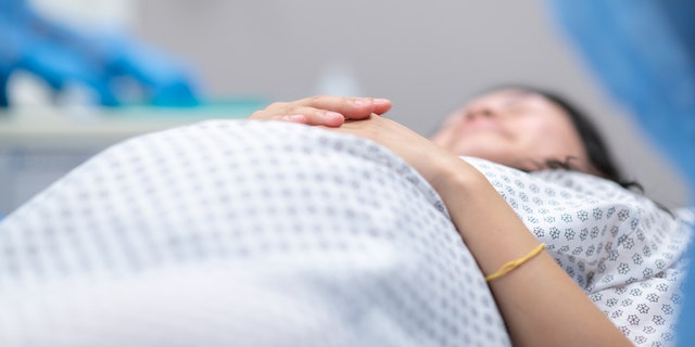 Despite a growing interest in home births amid the coronavirus pandemic, obstetrician Dr. Adam Wolfberg assures expectant mothers to remain confident of a safe labor and delivery in hospital settings.
