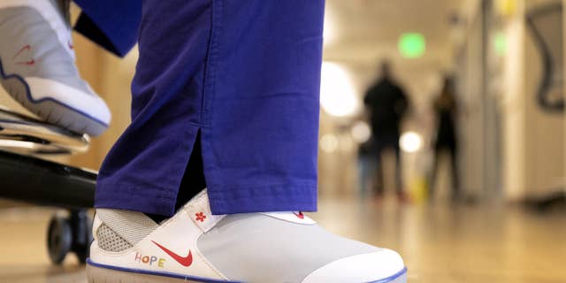 nike shoes for medical workers