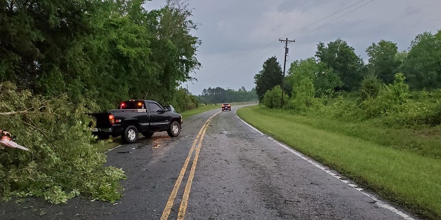 Lightning from severe storms in Carolinas blamed for 1 death, several ...