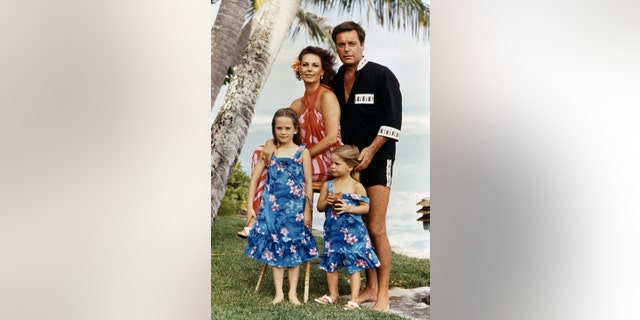 Natalie Wood with Robert Wagner along with Natasha Gregson Wagner and Courtney Wagner.