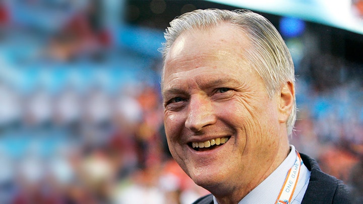 Hall of Famer Terry Bradshaw on the possibility of playing NFL games without fans in attendance