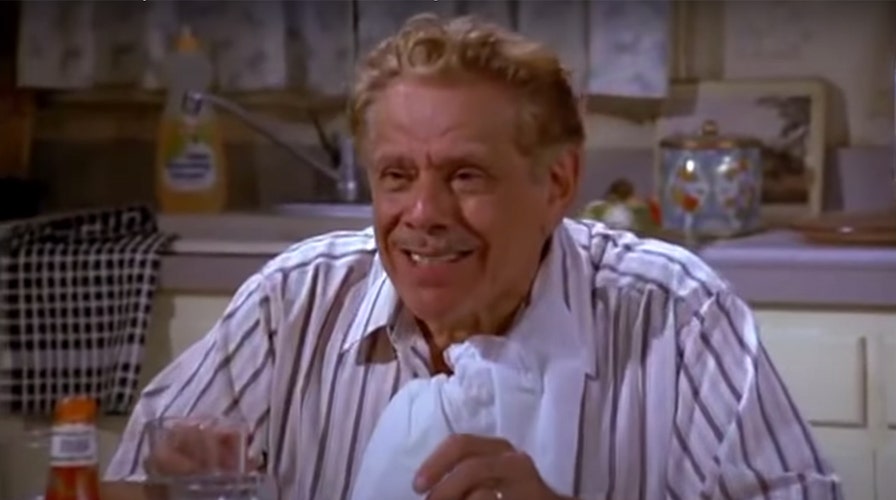 Seinfeld festivus sales episode streaming