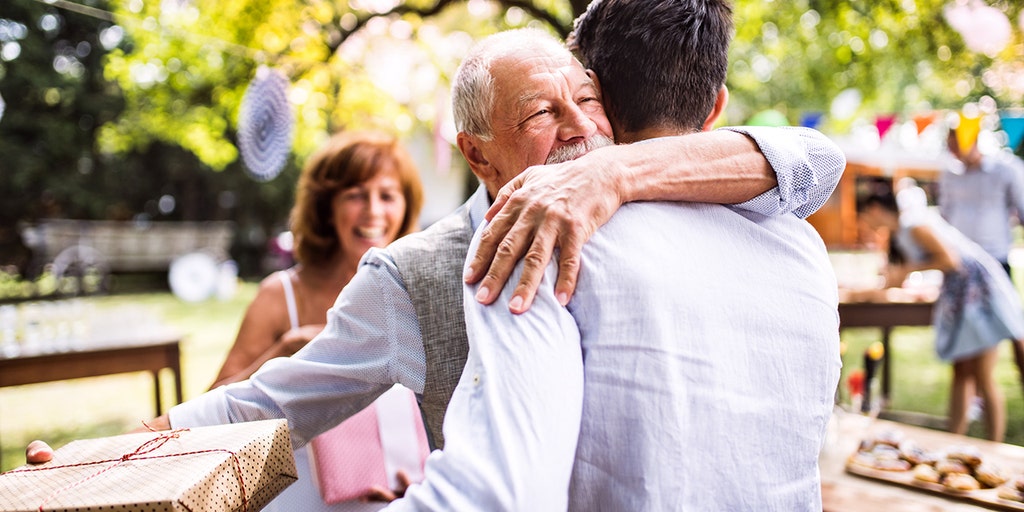 For Father's Day, 21 cool and amazing gift ideas for dad this year - Vimarsana News