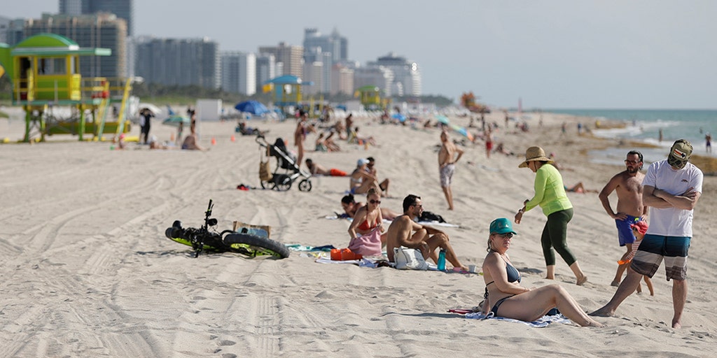 Naked Sunbathing Beach House Florida - Coronavirus spikes in the South and West, younger patients make up majority  of cases | Fox News