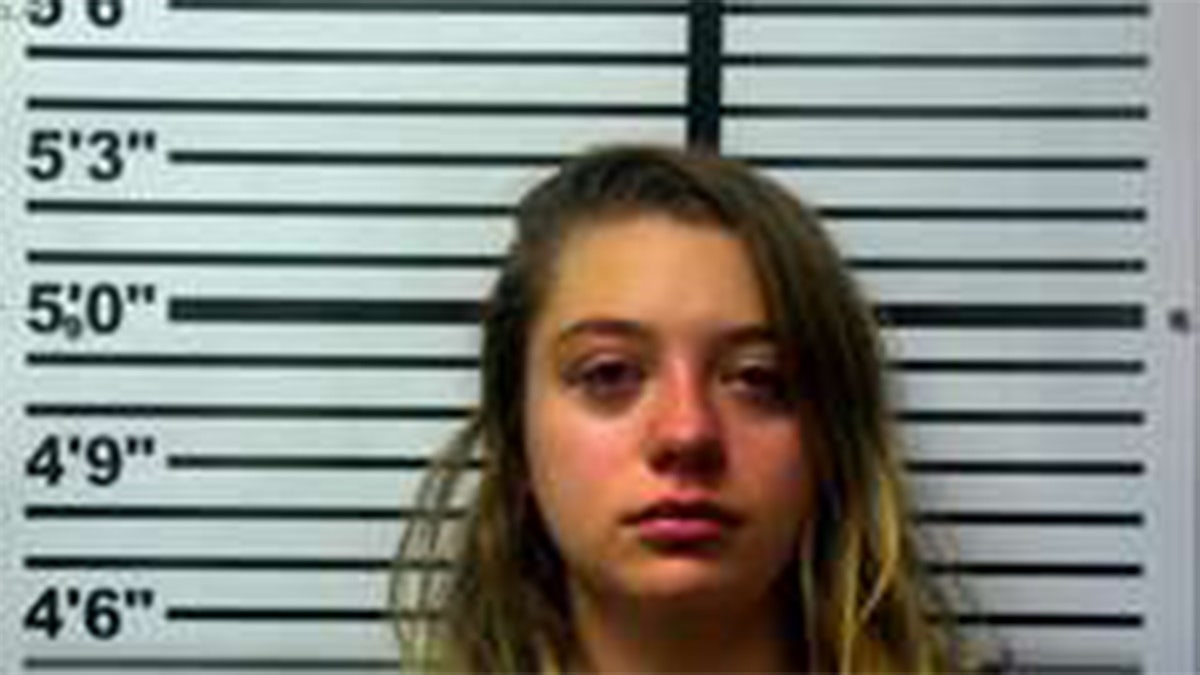 Mugshot for Kaileigh Schmidt, 21, of Petal, Miss.