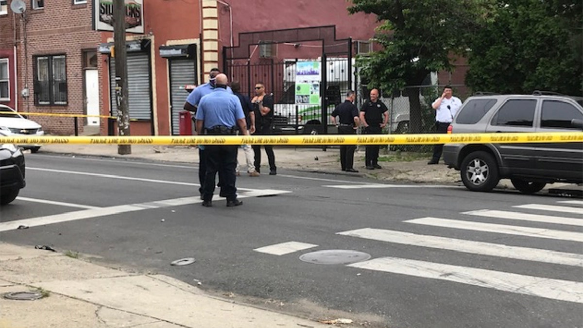 Police tape off the area around where a 24-year-old man died in an ATM explosion Tuesday. (Courtesy Laura Dawn Johnson/Twitter @LaurenDawnFox29)