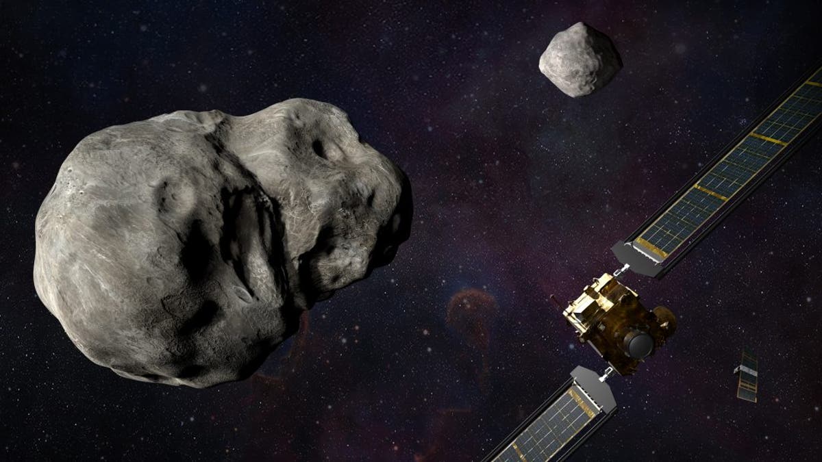 Illustration of NASA’s DART spacecraft and the Italian Space Agency’s (ASI) LICIACube prior to impact at the Didymos binary system. (Credits: NASA/Johns Hopkins APL/Steve Gribben)