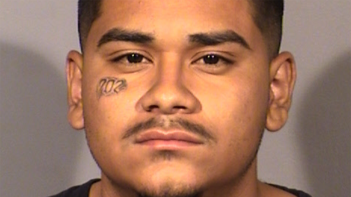 Edgar Samaniego, 20, has been charged with attempted murder in connection with the shooting of a Las Vegas police officer, authorities say. (Las Vegas Metropolitan Police Department)