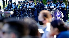 Chicago police ordered back to 12-hour shifts, no days off amid protests