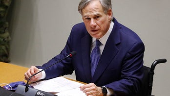 Abbott issues statewide order requiring Texans to wear face coverings in public spaces