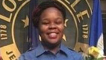 Kentucky AG meets with Breonna Taylor’s family for first time – 5 months after her death