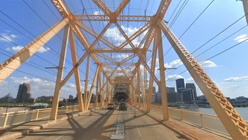 Dozens arrested in Louisville after Breonna Taylor protesters block bridge days after fatal tent city shooting