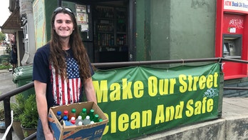 Pro-Trump activist Scott Presler travels nation to 'make America clean and great again'
