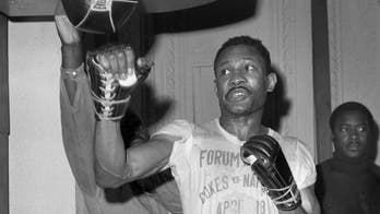 Curtis Cooke, Hall of Fame welterweight champion, dies at 82