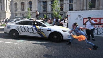 Philadelphia police-car torching suspect nabbed by FBI thanks to Etsy page