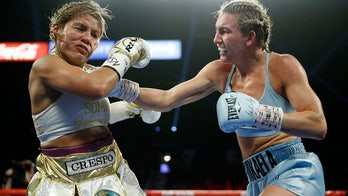 Boxer Mayer tests positive for COVID-19, out of return bout