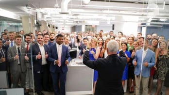 Pence criticized after packed meeting with Trump campaign staff, ignoring social distancing guidelines