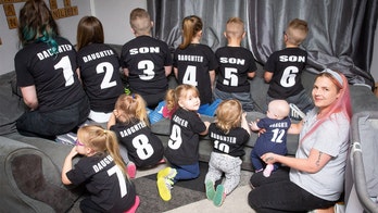 Mother of 11 has kids wear numbered shirts to keep track of them