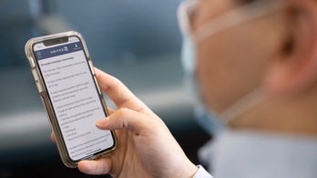 United Airlines updates COVID-19 policy to require travelers to take health self-assessment at check-in
