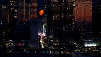 Get set for stunning strawberry moon