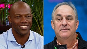 Terrell Owens slams Broncos' Vic Fangio over racism assessment in NFL: 'He needs to be drug tested'
