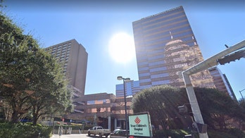 Coronavirus leads Houston children's hospital, largest of its kind in US, to admit adults